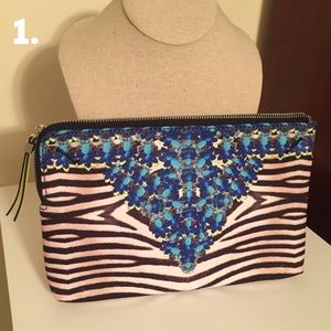 Zebra clutch